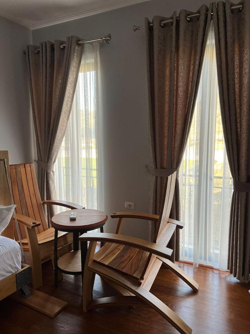Nurellari Winery Cellar And Guest House ベラト エクステリア 写真
